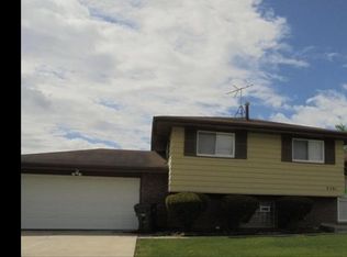2581 200th St, Lynwood, IL 60411