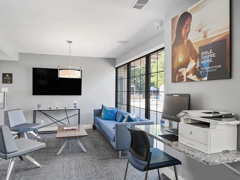Skylark Pointe Apartment Homes — Photo 14