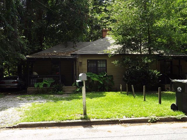 2nd image of 3621 Wylly Ave
