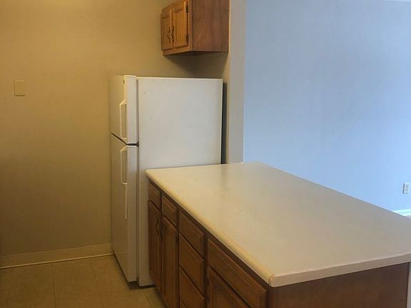 4th image of 1106 1st North St APT 6