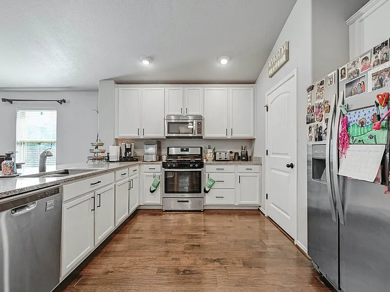 108 Brockston Dr — Photo 10