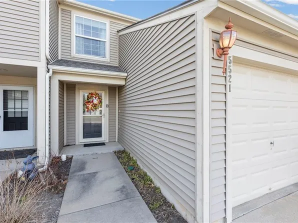 5521 N Fairmount Ave, Kansas City, MO 64118