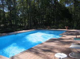 10 Country Club Dr, Shelter Island, NY 11964