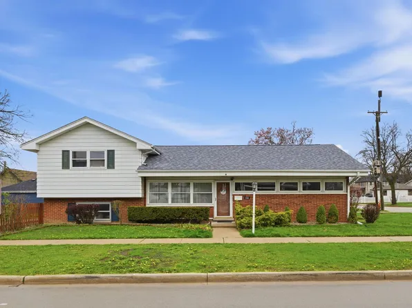 155 E Madison St, Elmhurst, IL 60126