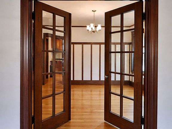 5th image of 28 Commonwealth Rd #2