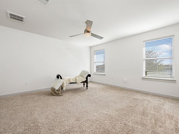 5th image of 8301 Mimi Ln