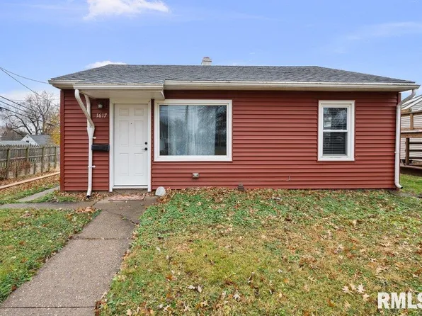 1617 W 38th St, Davenport, IA 52806