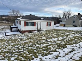 316-318 Bute Rd N, Uniontown, PA 15401