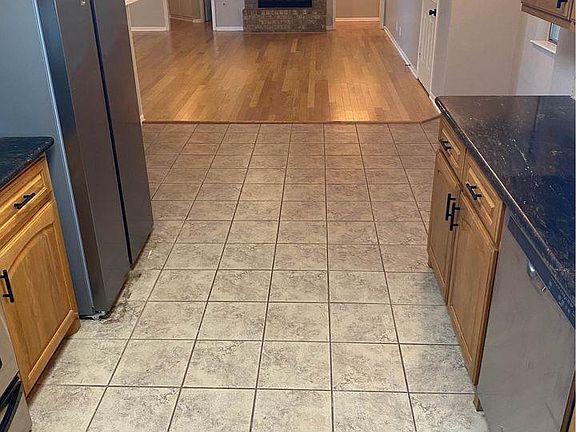 4th image of 1716 Brooks Ave