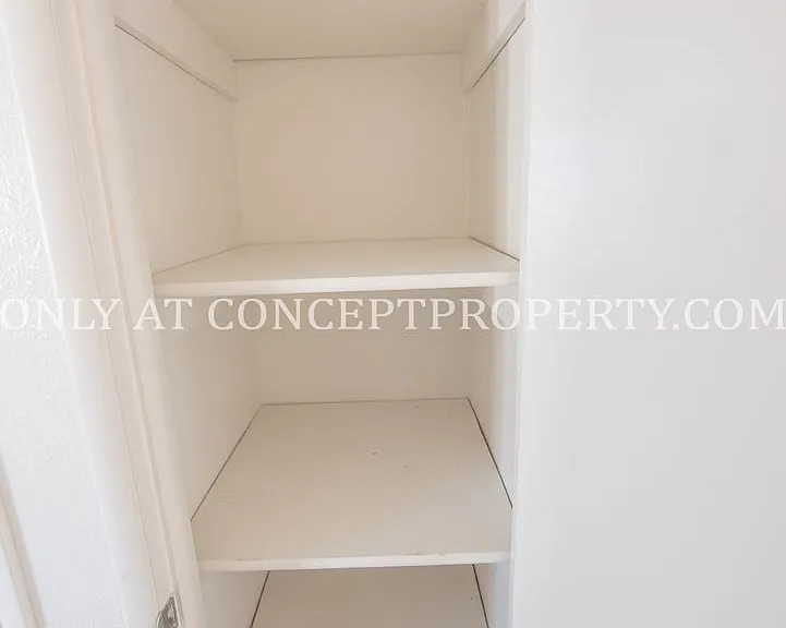 6660 S 1300 W — Photo 42