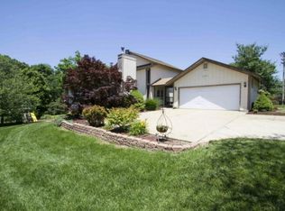 3 Bridlewood Dr, Lake Saint Louis, MO 63367