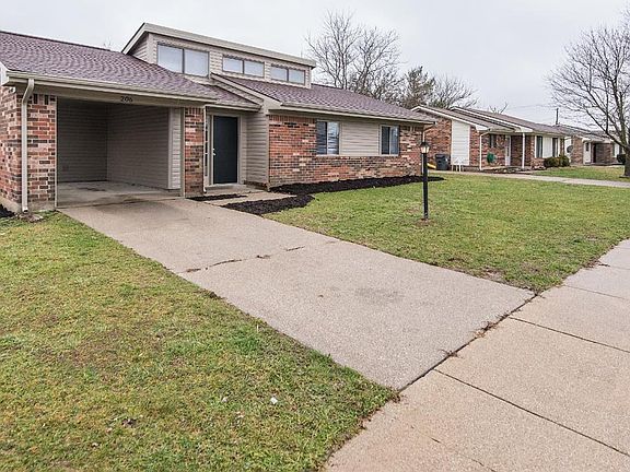 3rd image of 206 Madison Hills Blvd