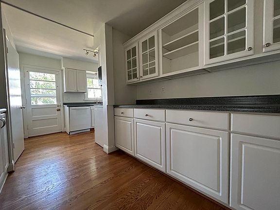 butlers pantry looking into the kitchen