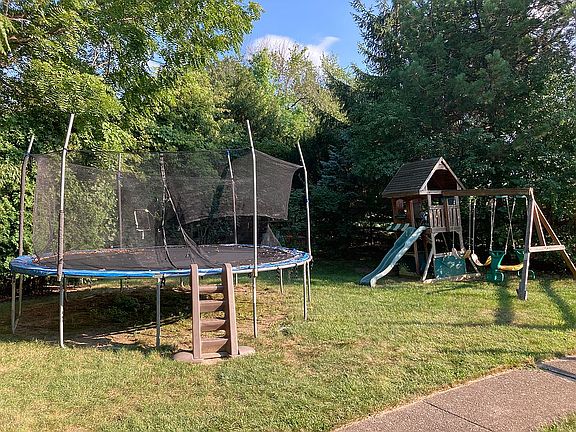 5th image of 1561 Watermill Ln
