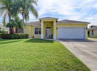 728 NE 10th Ave, Boynton Beach, FL 33435