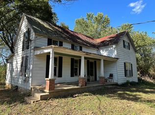 598 Watson Rd, Edmonton, KY 42129