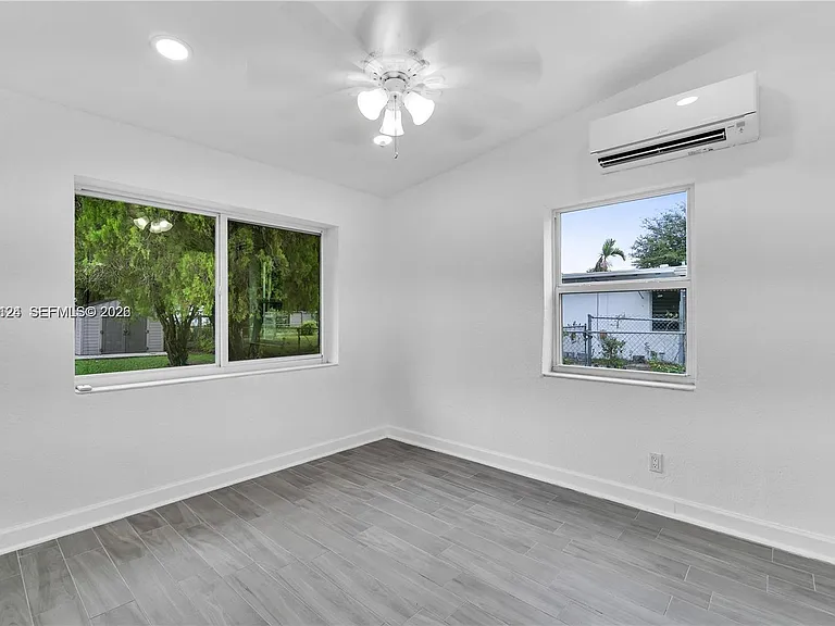 1175 NW 133rd St — Photo 9