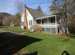 45 Leigh Ln, Burnsville, NC 28714