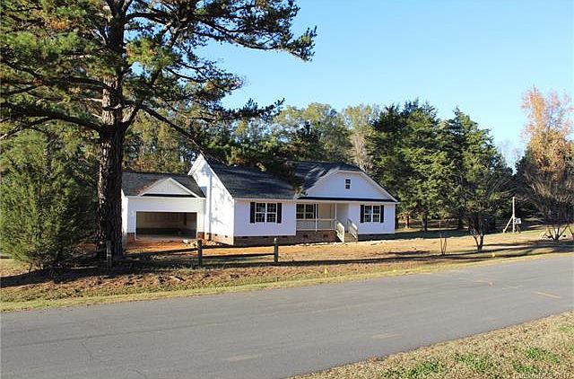 1st image of 828 Idlewild Dr