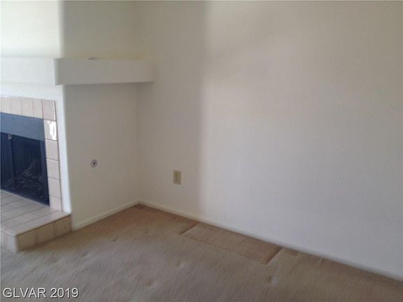 5th image of 450 Enterprise Ct