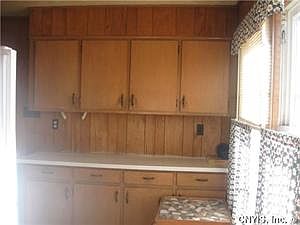 5th image of 1230-32 Court St