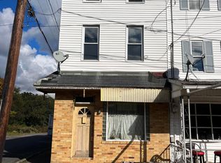 333 N Vine St, Mount Carmel, PA 17851
