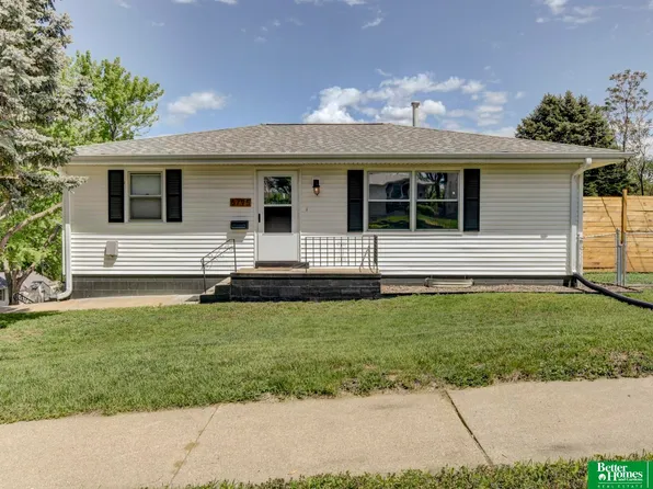6795 Emmet St, Omaha, NE 68104
