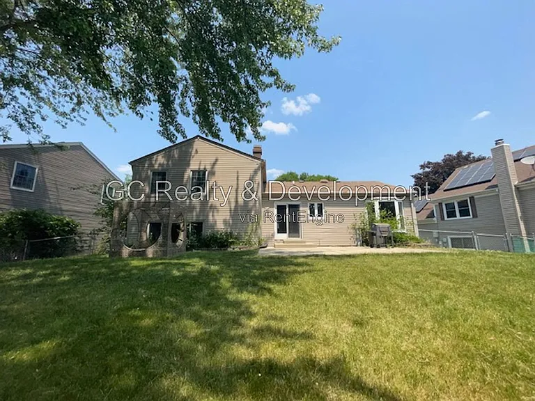 2193 Hitching Post Ln — Photo 31