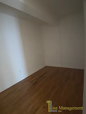 Rented by Lisa Management Inc | media 22