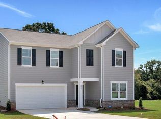 371 Greenwalk Pl, Hoschton, GA