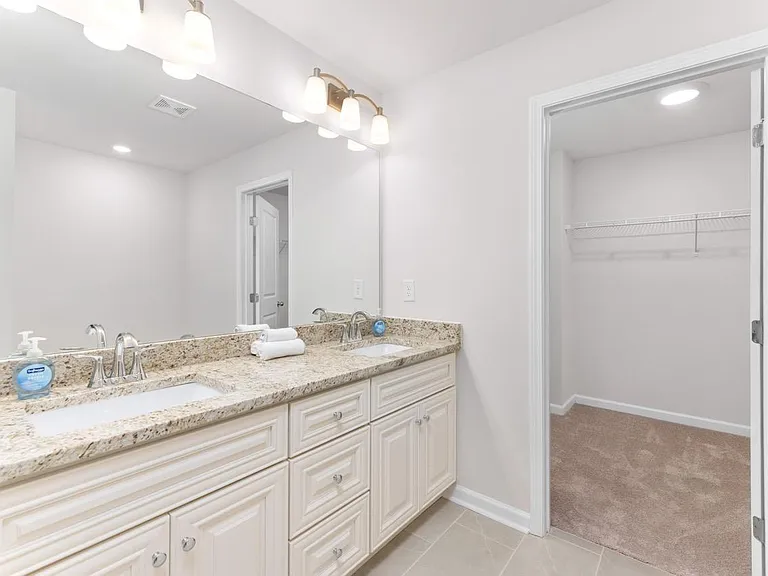 4122 Fulson Dr — Photo 19