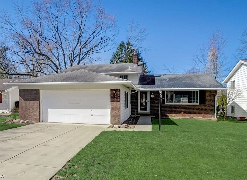 1st image of 4384 Bentley Dr