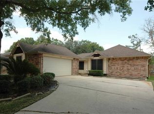 2822 Pine Mills Dr, League City, TX 77573