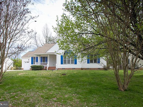 2nd image of 1302 Greenmont Dr