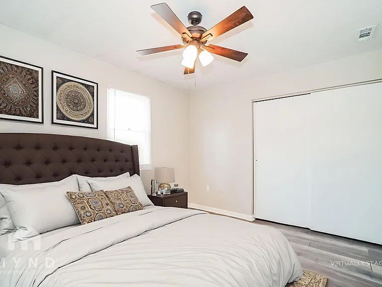 1484 Willow View Dr — Photo 9
