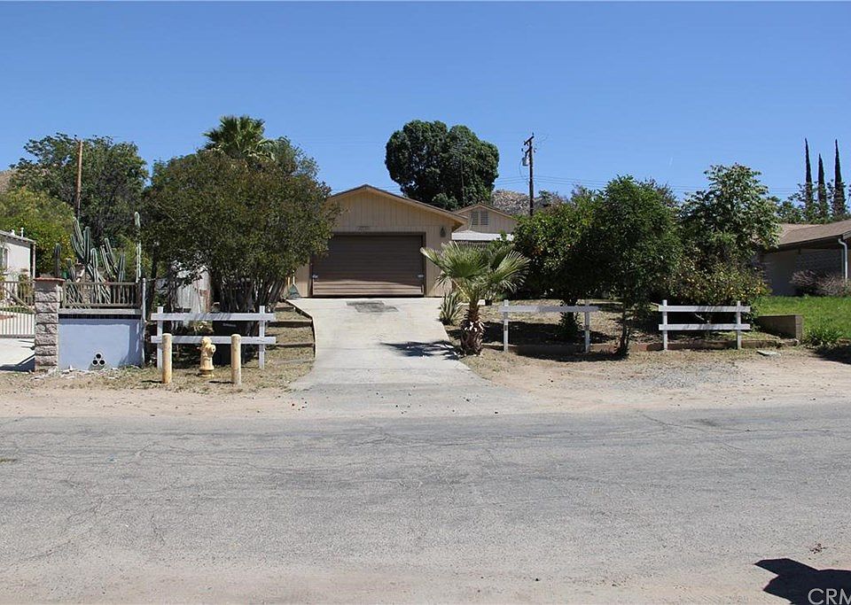 1st image of 32540 Crescent Ave
