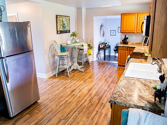 2nd image of 2311 N Hollywood Ave #1