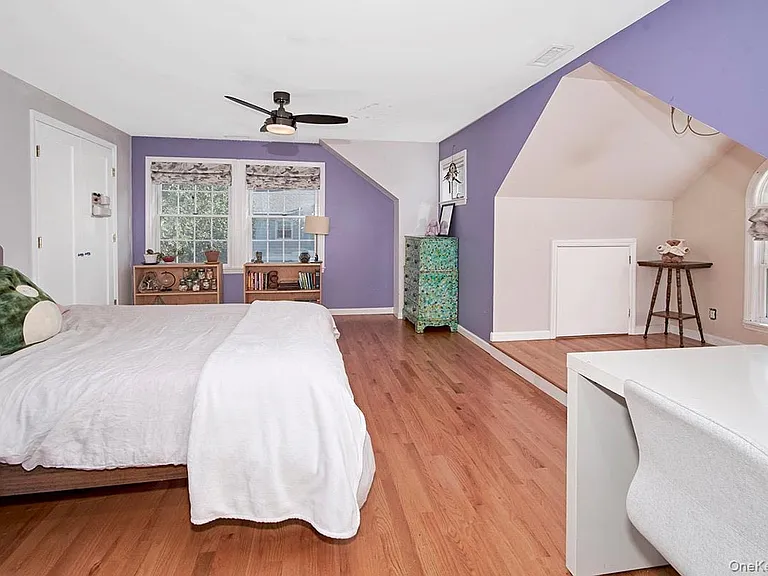 1015 Shore Acres Dr — Photo 10