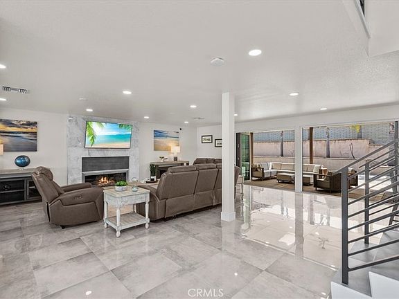 2nd image of 17130 Courtney Ln