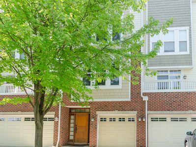 526 Grove Ln, Forest Park, IL, 60130