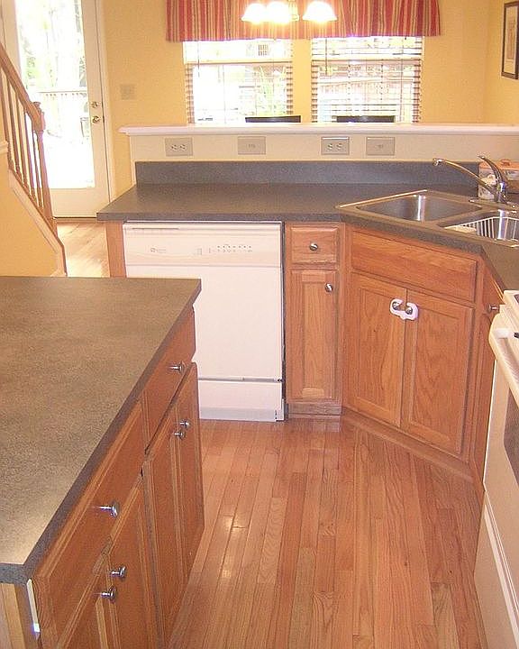 2nd image of 4240 Hidden Creek Ct