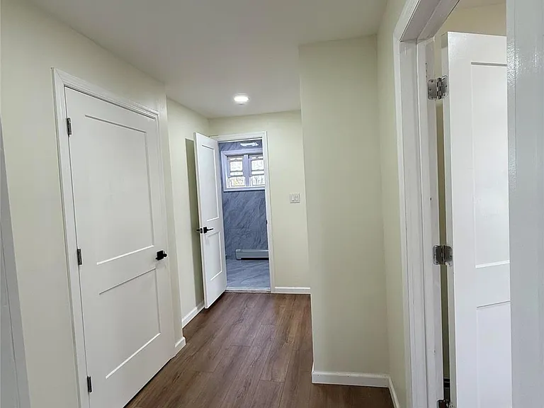 40 S Corona Ave #2 — Photo 3