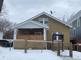 998 Burr St, Saint Paul, MN 55130