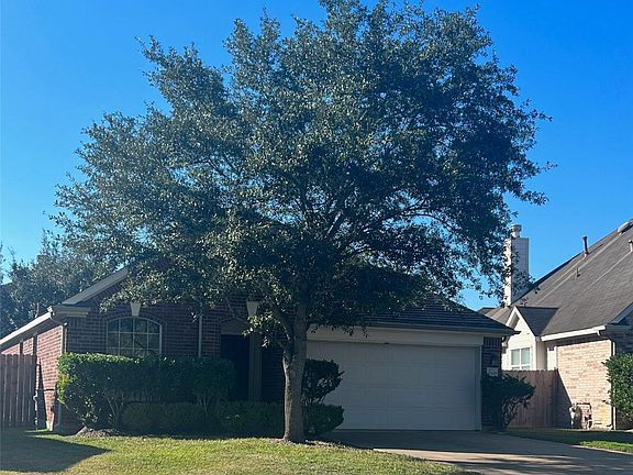 2nd image of 2330 Cobbdale Ln