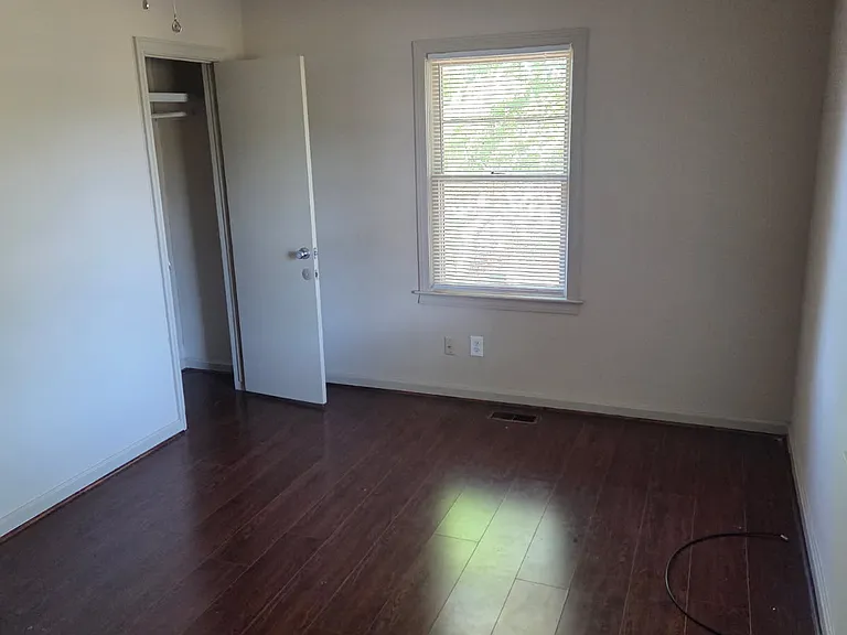 116 Beatrice Dr — Photo 4