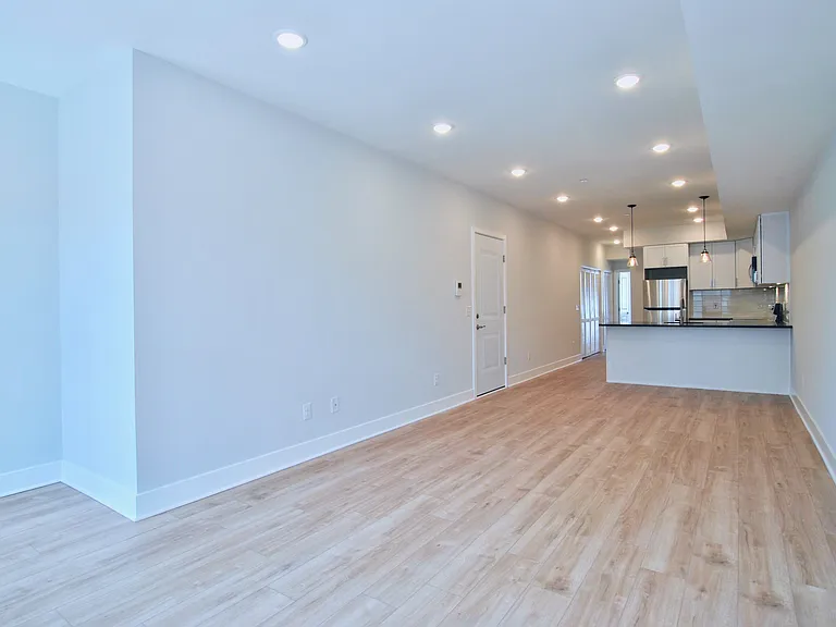 2130 N 2nd St #2 — Photo 3