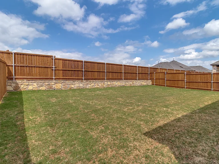 1319 Beach Blvd — Photo 7