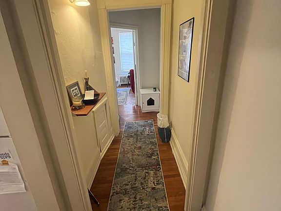 2nd image of 218 Buckingham Pl Floor 2