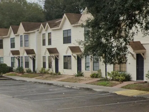 2302 Maki Rd APT 81, Plant City, FL 33563