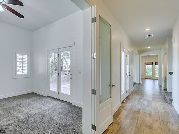 4th image of 924 Tafalla Ct